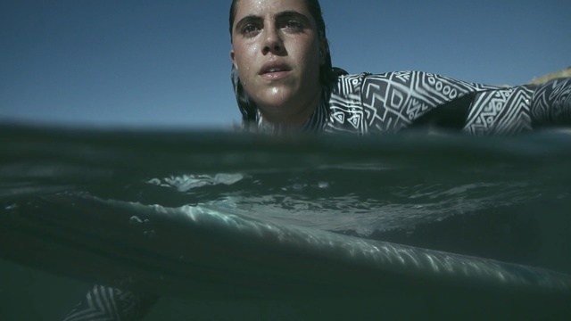 Video Reference N4: Water, Eye, Photography, Sea, Sky, Muscle, Screenshot, Ocean, Surfing, Wetsuit