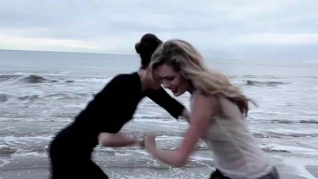 Video Reference N2: sea, vacation, interaction, fun, romance, love, girl, ocean, wave