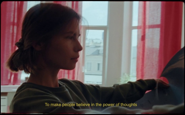 Video Reference N1: Chin, Forehead, Human, Adaptation, Photo caption, Mouth, Photography, Scene, Neck, Screenshot