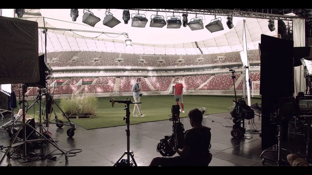 Video Reference N6: Stage, Music venue, Architecture, Sport venue, Performance, Stadium, Building, Metal
