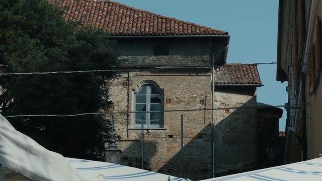 Video Reference N4: Property, Roof, Building, Wall, Architecture, House, Facade, Window