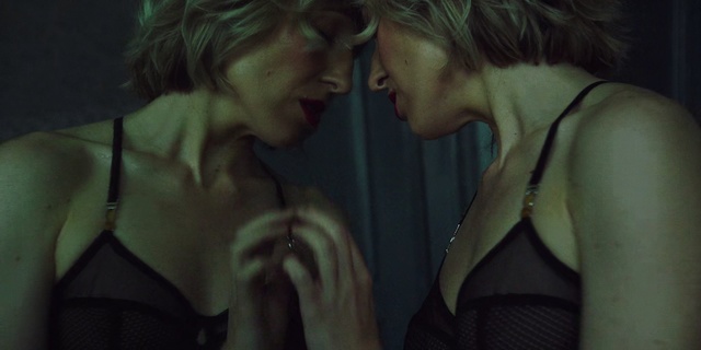 Video Reference N1: Interaction, Human, Romance, Gesture, Scene, Love, Flesh, Kiss, Fictional character, Fiction