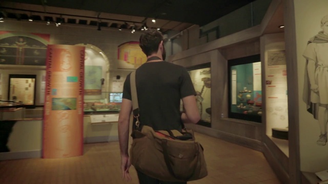 Video Reference N6: Snapshot, Tourist attraction