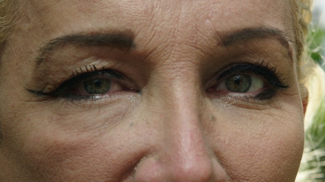 Video Reference N1: Eyebrow, Face, Eye, Eyelash, Forehead, Skin, Nose, Close-up, Cheek, Head