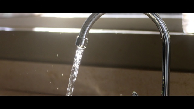 Video Reference N0: Water, Tap, Plumbing fixture, Drop, Metal