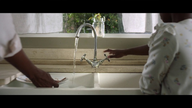 Video Reference N5: Plumbing fixture, Tap, Sink, Hand, Room, Plumbing, Architecture, Bathroom accessory, Tile, Glass