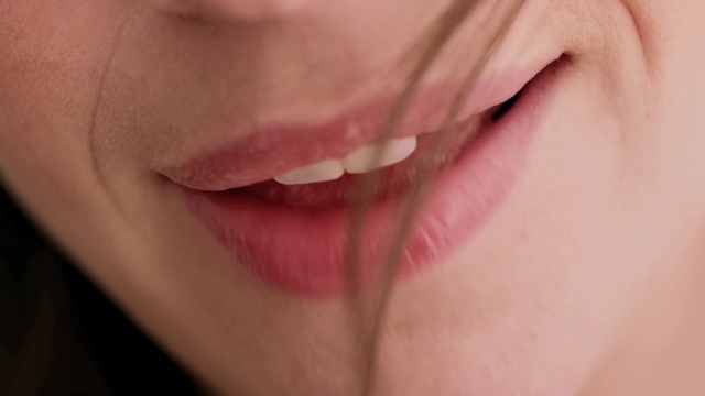 Video Reference N10: lip, skin, chin, cheek, close up, mouth, eyelash, smile, neck, tongue