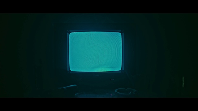 Video Reference N3: Green, Aqua, Turquoise, Blue, Light, Teal, Azure, Lighting, Screen, Electric blue