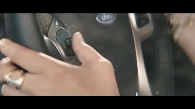 Video Reference N1: Steering part, Vehicle door, Steering wheel, Driving, Luxury vehicle, Automotive design, Mid-size car, Wheel, Hand