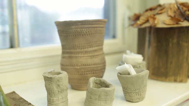 Video Reference N1: ceramic, artifact, pottery