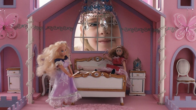Video Reference N1: Doll, Pink, Toy, Room, Barbie, Furniture, Dollhouse, Fawn