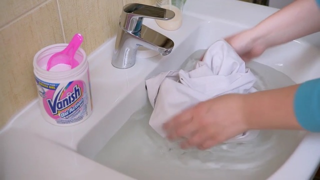 Video Reference N0: Hand, Washing, Cleaner, Household supply