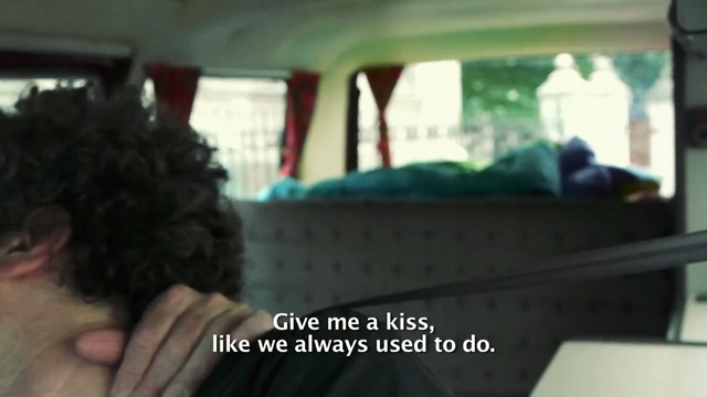 Video Reference N0: Hair, Human, Black hair, Long hair, Photography, Photo caption, Driving, Person