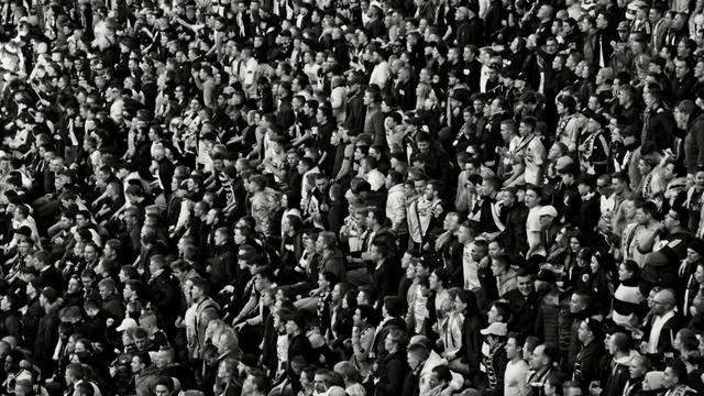 Video Reference N0: crowd, people, audience, black, black and white, monochrome photography, monochrome, material, applause, product, Person