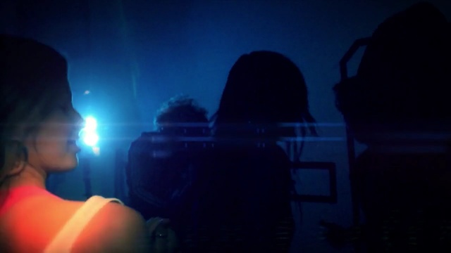 Video Reference N2: Blue, Black, Light, Sky, Lens flare, Darkness, Lighting, Fun, Electric blue, Atmosphere