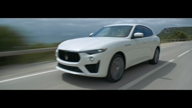 Video Reference N12: car, land vehicle, vehicle, motor vehicle, automotive design, personal luxury car, sport utility vehicle, family car, luxury vehicle, mid size car