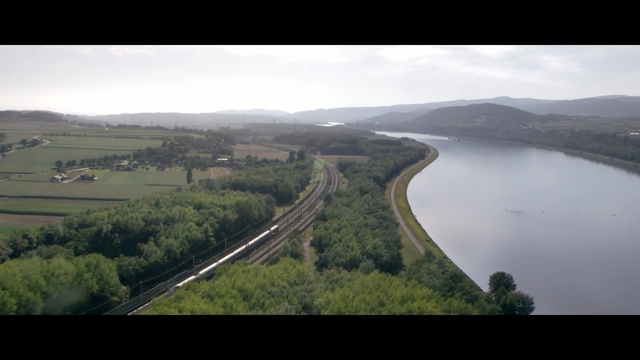 Video Reference N0: Water resources, Nature, Highland, Water, Aerial photography, Reservoir, Atmospheric phenomenon, River, Hill, Road