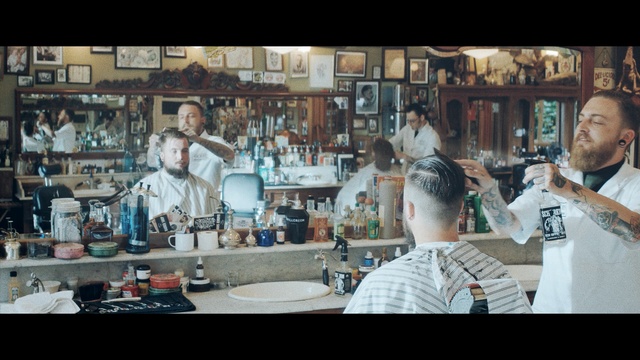 Video Reference N1: barber, Person