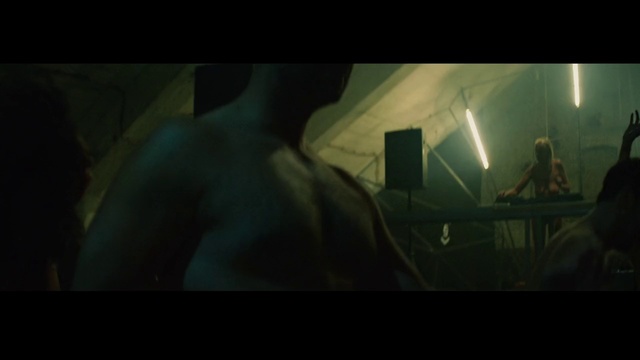 Video Reference N4: Black, Darkness, Green, Light, Movie, Fiction, Pc game, Screenshot, Action film, Human