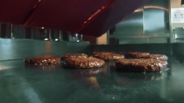 Video Reference N1: Food, Dish, Cuisine, Ingredient, Snack, Finger food, Baking, Baked goods