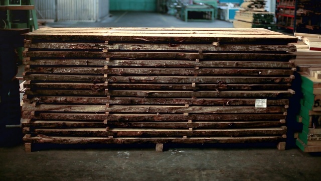 Video Reference N1: Wood, Hardwood, Wall, Lumber, Furniture, Fence, Plank, Wood stain, Plywood, Metal
