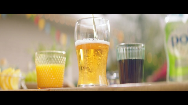 Video Reference N1: Beer glass, Drink, Juice, Lager, Wheat beer, Alcoholic beverage, Beer, Bia hơi, Champagne cocktail, Distilled beverage