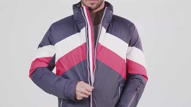 Video Reference N4: Jacket, Clothing, Hood, Outerwear, Hoodie, Zipper, Sleeve, Sweatshirt, Top, Neck