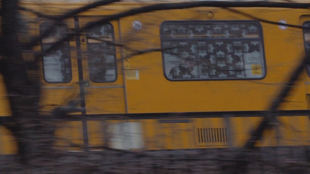Video Reference N4: Transport, Mode of transport, Vehicle, Yellow, Public transport, Bus, School bus, Rolling stock, Car, Metro