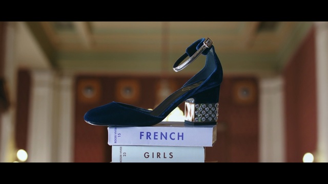 Video Reference N0: blue, footwear, shoe