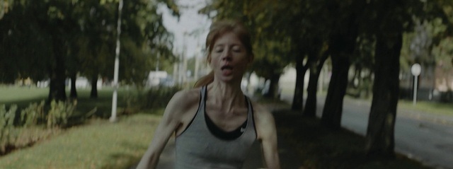Video Reference N2: Arm, Shoulder, Jogging, Sportswear, Chest, Tree, Muscle, Hand, Running, Recreation