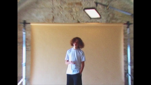 Video Reference N4: Wall, Standing, Snapshot, Ceiling, Room, Presentation, Square, Plaster