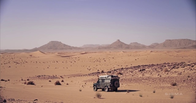 Video Reference N5: Desert, Sand, Sahara, Natural environment, Aeolian landform, Landscape, Ecoregion, Mode of transport, Wadi, Erg