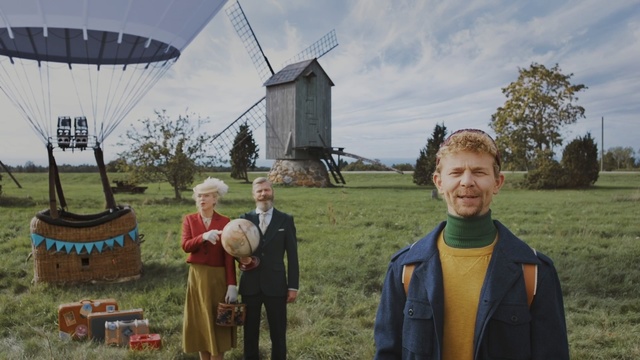 Video Reference N4: Windmill, Person