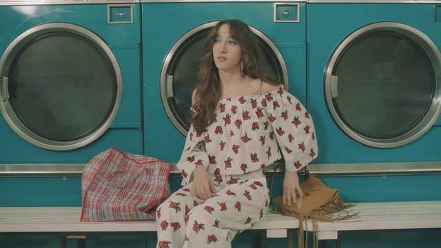 Video Reference N0: laundry, girl, window, pattern, Person