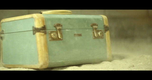 Video Reference N0: yellow, trunk, metal, product, storage chest