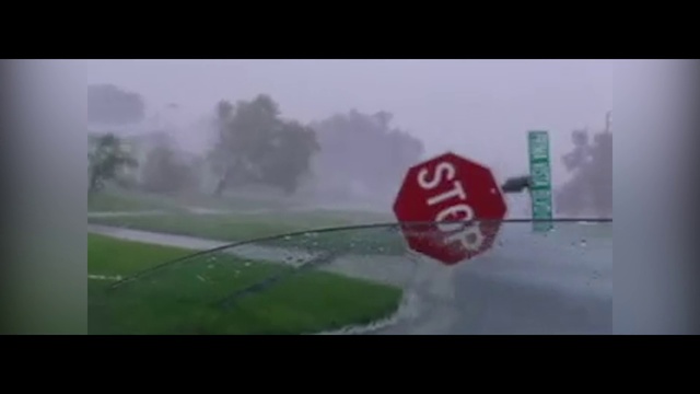 Video Reference N1: Green, Mode of transport, Atmospheric phenomenon, Nature, Red, Morning, Atmosphere, Haze, Sky, Water