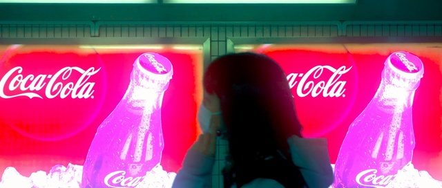 Video Reference N0: pink, light, cola, coca cola, neon, drink, magenta, carbonated soft drinks, soft drink, neon sign