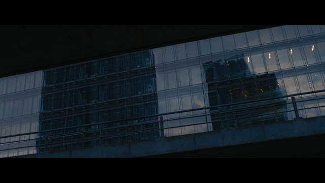 Video Reference N1: sky, reflection, urban area, building, architecture, night, structure, darkness, atmosphere, daytime, Person