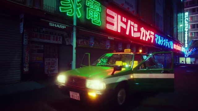 Video Reference N2: Vehicle, Car, Neon, Snapshot, Mode of transport, Electronic signage, Signage, Night, Taxi, Midnight
