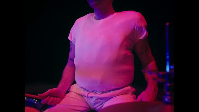 Video Reference N1: Magenta, Violet, Purple, Pink, Performance, Flesh, Human body, Performance art, Muscle, Person