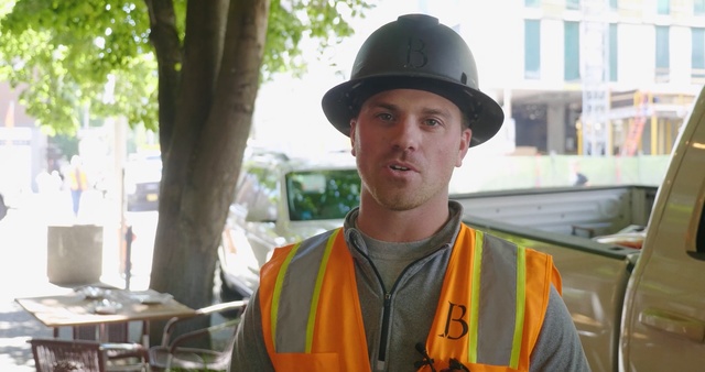 Video Reference N4: Hard hat, Hat, Personal protective equipment, Construction worker, Blue-collar worker, Headgear, Fashion accessory, Engineer, Person