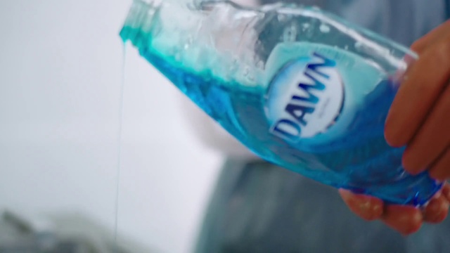 Video Reference N1: Blue, Water, Aqua, Turquoise, Close-up, Drink, Mineral water, Hand, Plastic bottle, Photography