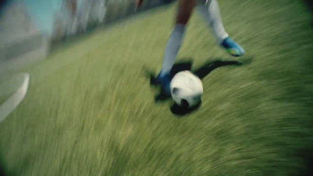 Video Reference N0: Soccer ball, Football, Ball, Soccer, Football player, Kick, Player, Grass, Sports equipment, Team sport