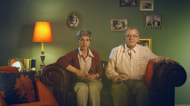 Video Reference N1: woman, man, old man, old people, home, Person
