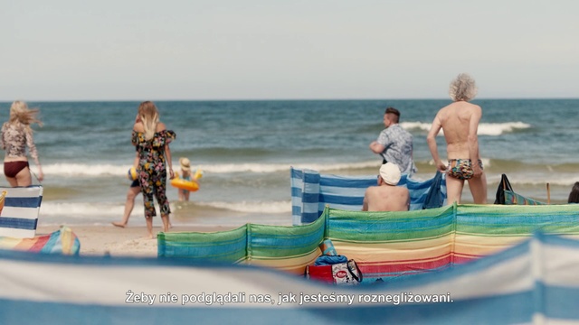Video Reference N3: People on beach, Vacation, Water, Beach, Sea, Ocean, Fun, Summer, Wave, Tourism