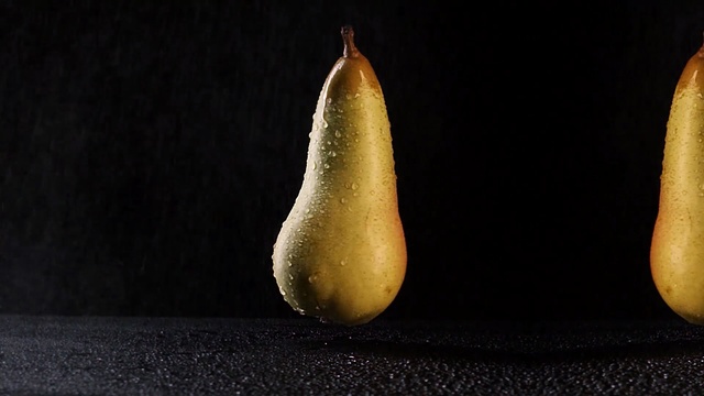 Video Reference N8: Still life photography, Pear, pear, Still life, Plant, Tree, Photography, Fruit