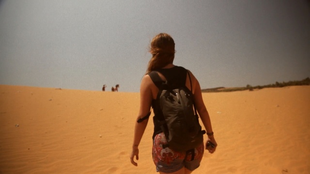 Video Reference N1: Sand, Desert, Natural environment, Aeolian landform, Landscape, Sahara, Erg, Summer, Dune, Fun