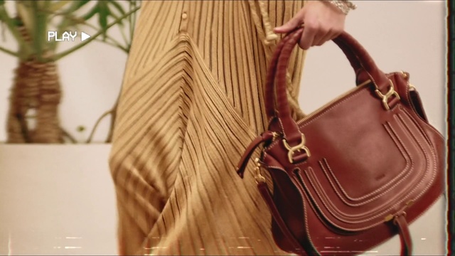 Video Reference N2: Bag, Handbag, Brown, Tan, Fashion accessory, Shoulder, Shoulder bag, Hobo bag, Leather, Caramel color