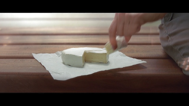 Video Reference N1: material, dairy product, baking