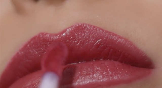Video Reference N3: Lip, Pink, Skin, Red, Lipstick, Cheek, Lip gloss, Mouth, Cosmetics, Chin